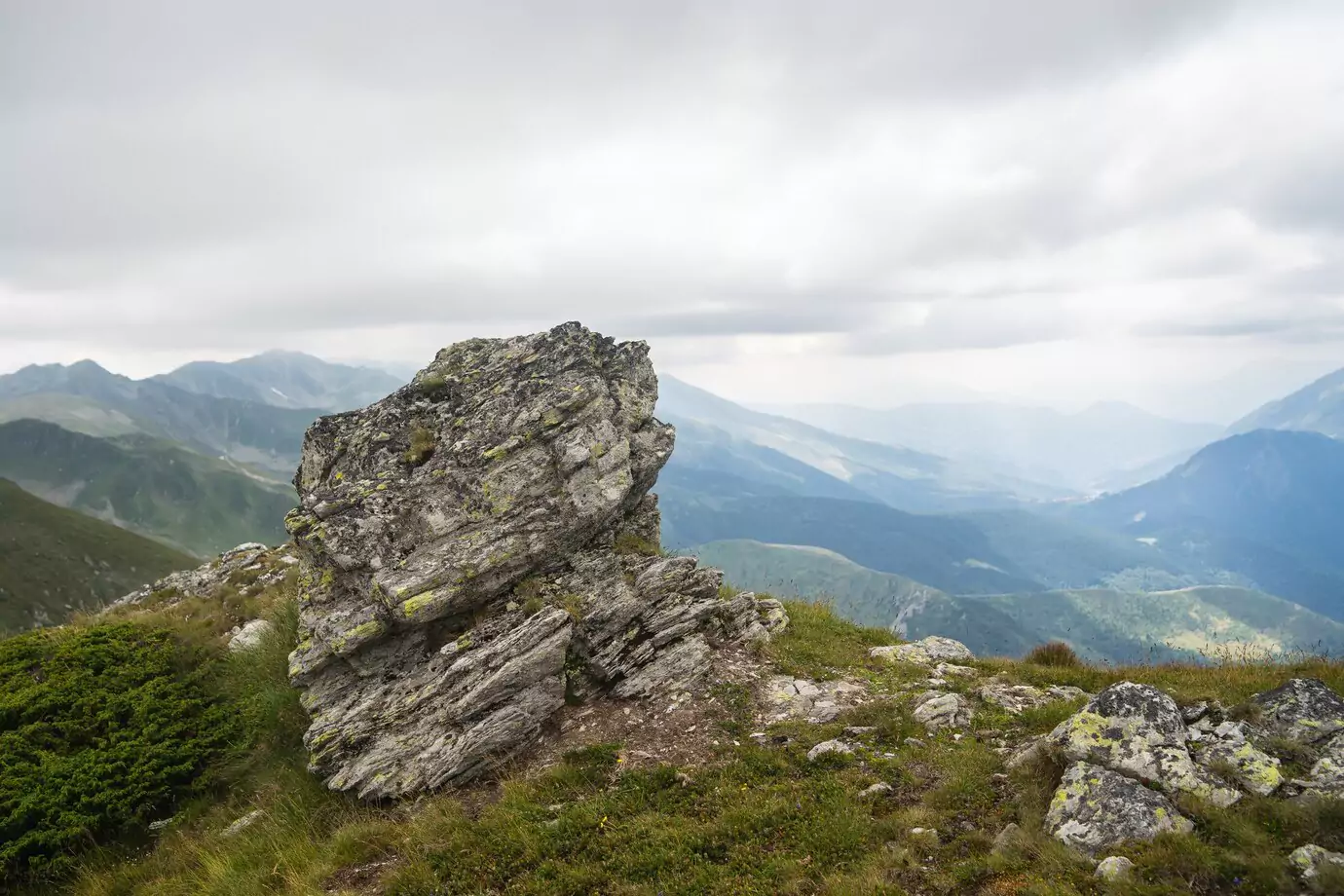 Comparison of different mountain trails